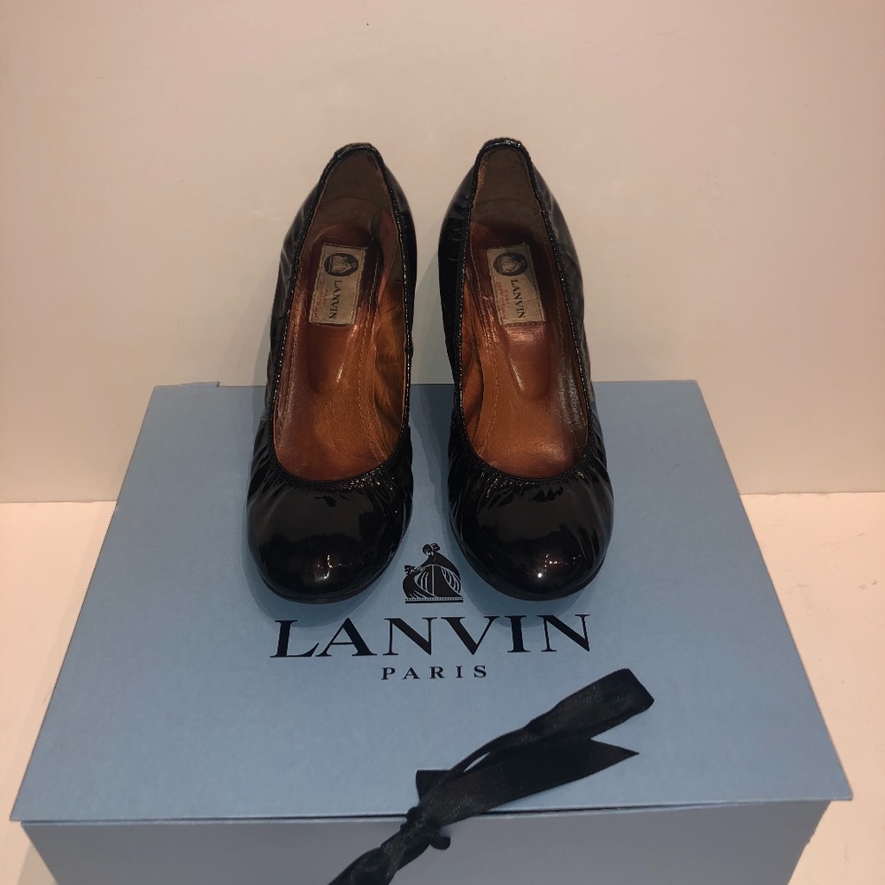 LANVIN Black Patent Leather Compense Wedges